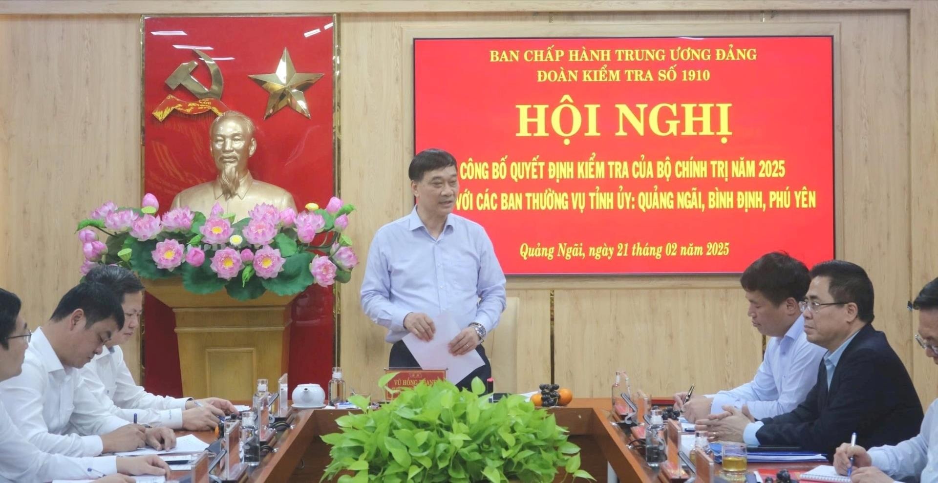 Bộ Chính trị kiểm tra Ban Thường vụ Tỉnh ủy 3 tỉnh miền Trung