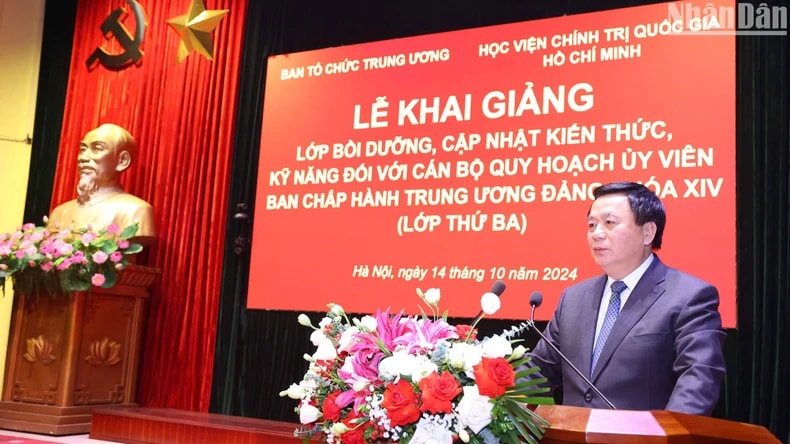 Tổng Bí thư, Chủ tịch nước Tô Lâm dự khai giảng lớp bồi dưỡng cán bộ quy hoạch Ủy viên Trung ương Đảng khóa XIV