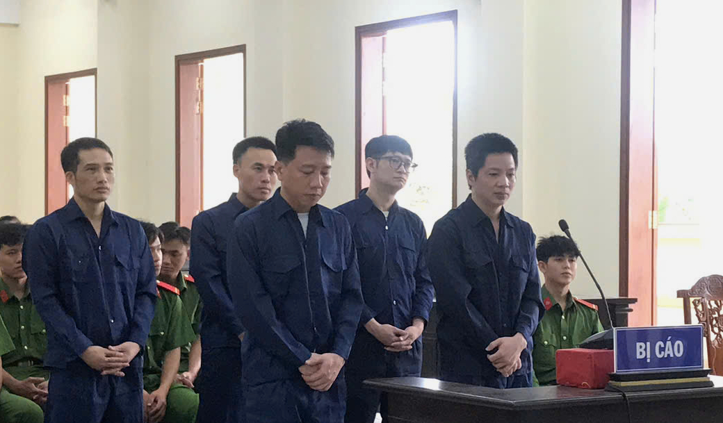 Tuyên án nhóm đăng kiểm viên đường thủy nhận hối lộ